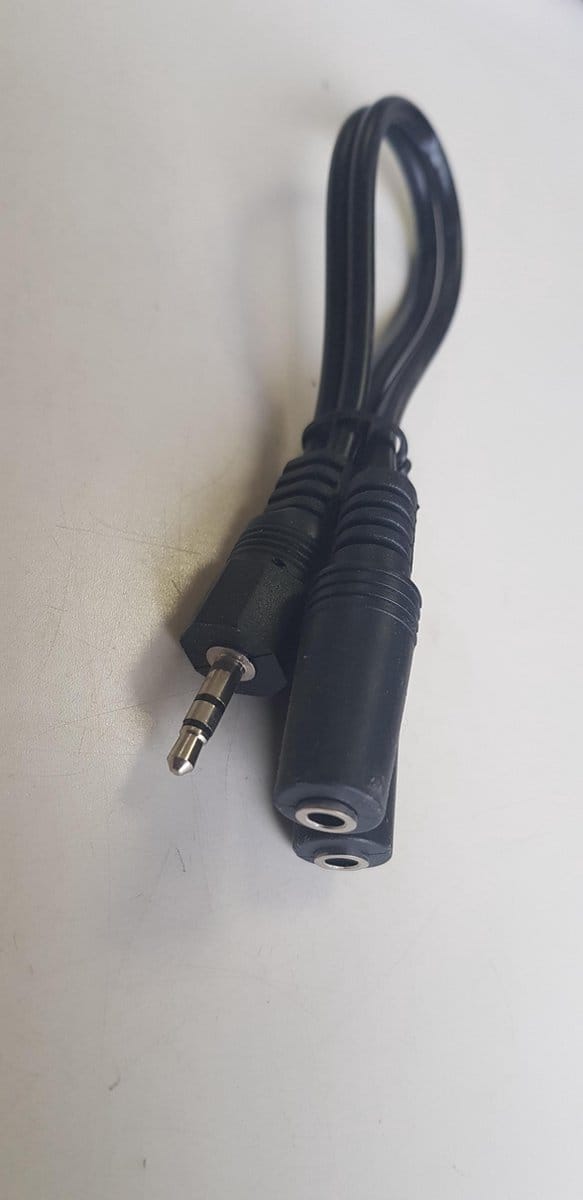 Splitter kabel DKT-C415 2x 3.5mm jack female 1x jack 3.5mm male 20 cm