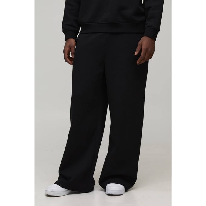 Essential Extreme Wide Leg Jogger | Black | Size Small