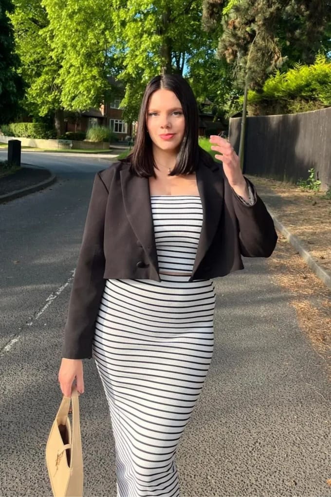 2 Stukken: Gestreepte Strapless Croptop & Gestreepte Mid Rise Midi Rok