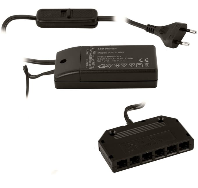 SOTECH transformator 220 - 240V 12V/15W met schuifschakelaar en 6-voudige verdeler