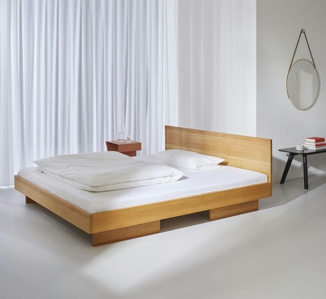 Objekte unserer Tage Zians Bed - eiken - met hoofdeinde - 200 x 200 cm