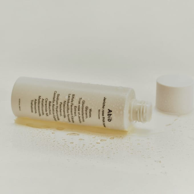 Jericho Rose PHA Toner Skin Booster 200 ml / 6.76 fl. oz. white