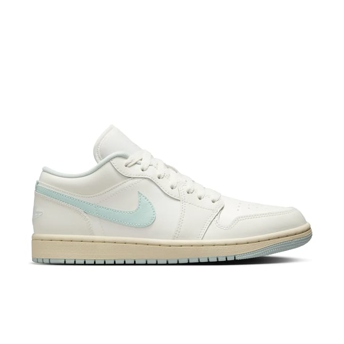 Damestrainers Nike Air Jordan 1 Low