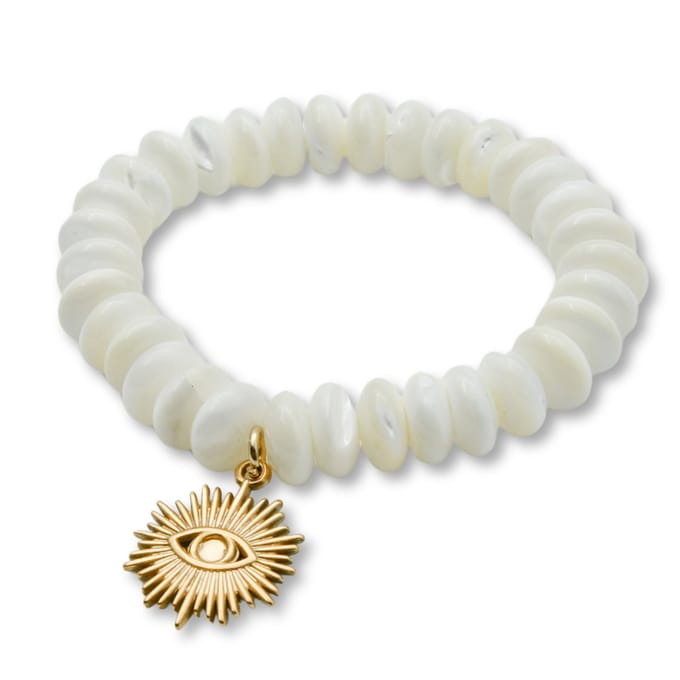 Marama - armband Golden Eye - damesarmband - elastisch - wit - goud - geslepen schelpensteen - gouden oog hanger - luxe cadeau dames