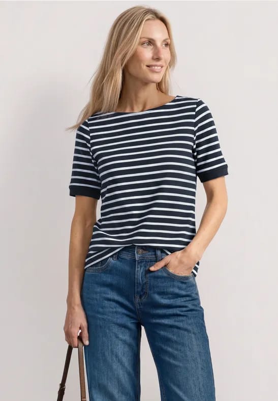 Shirt met boothals en strepen