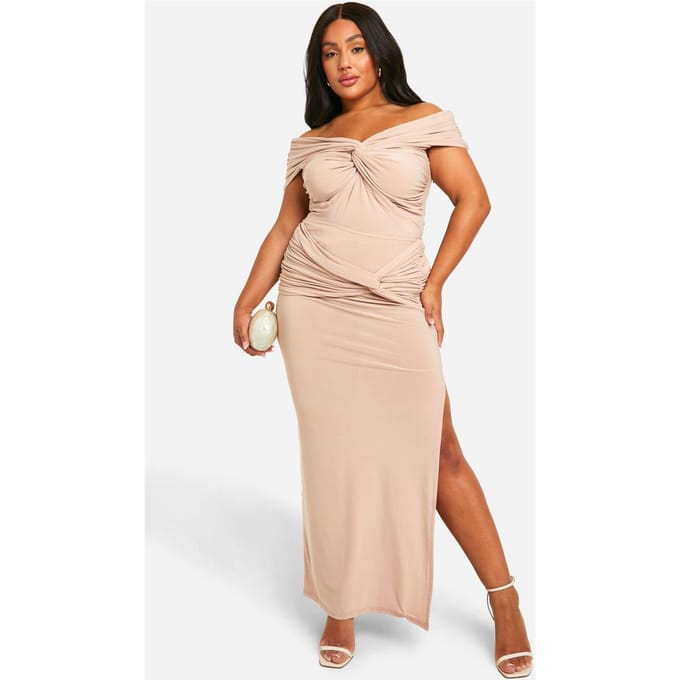 boohoo Dames Plus Double Slinky Twist Front Off-Shoulder Top | Mokka | Maat: 54