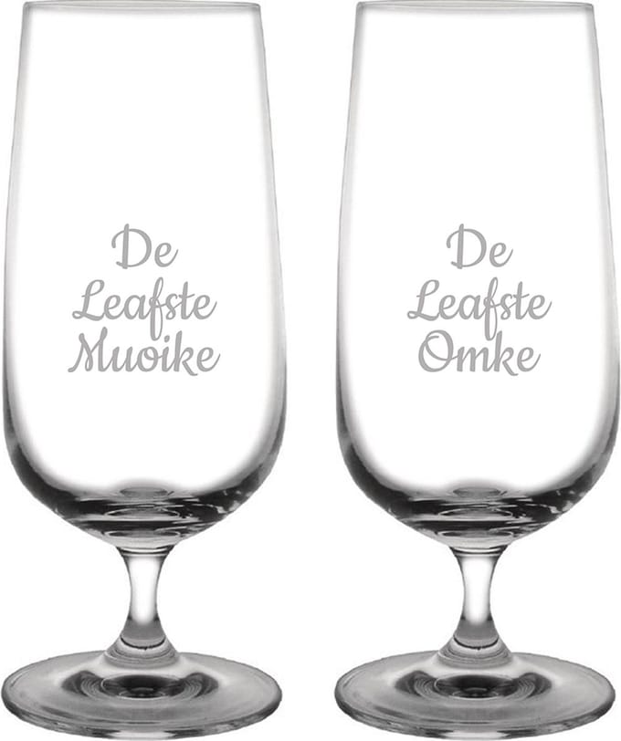 Gegraveerde bierglas op voet 41cl De Leafste Muoike-De Leafste Omke