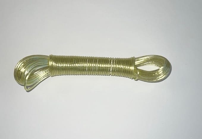 Waslijn - Waslijndraad - Drooglijn - 20 Meter - 2.4 mm staalkern - Licht Geel