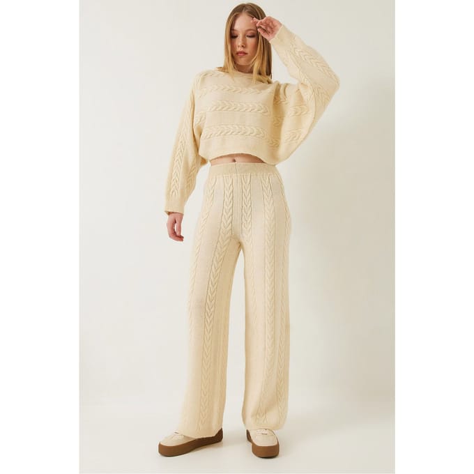 Textured Knitwear Cropped Sweater en Brede Pantalon Co-Ord Set