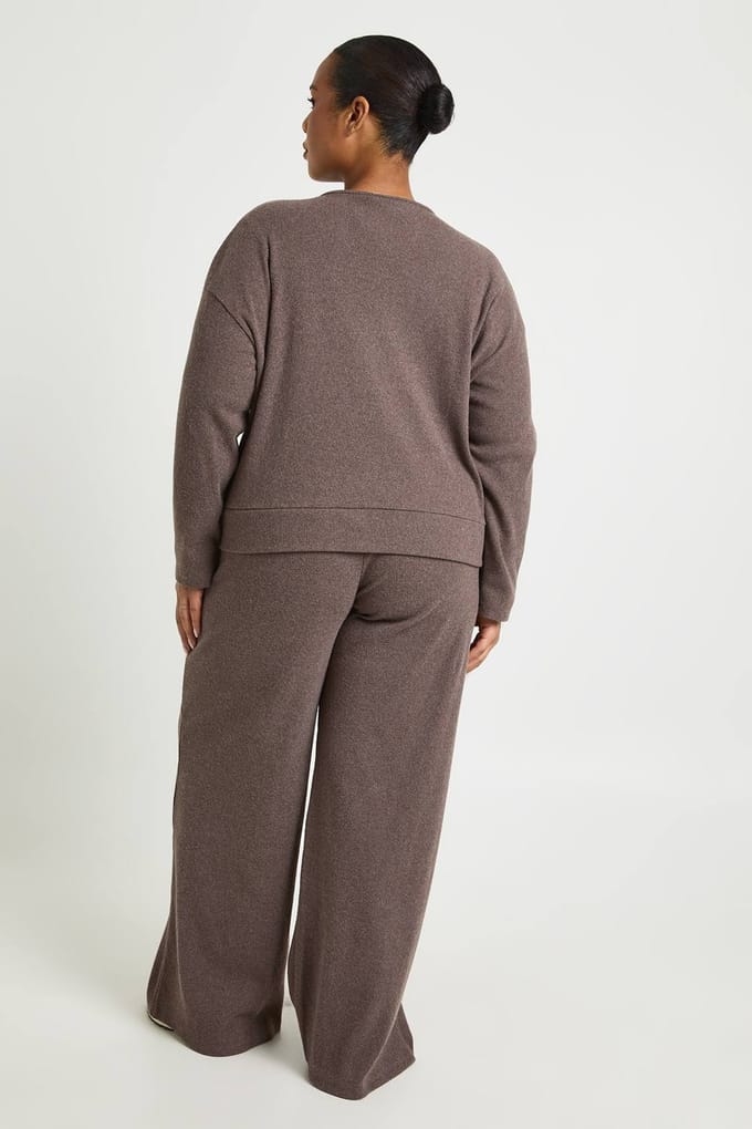 boohoo Dames Plus Gebreide Rib Joggingbroek met wijde pijpen | Chocoladebruin | Maat: 52