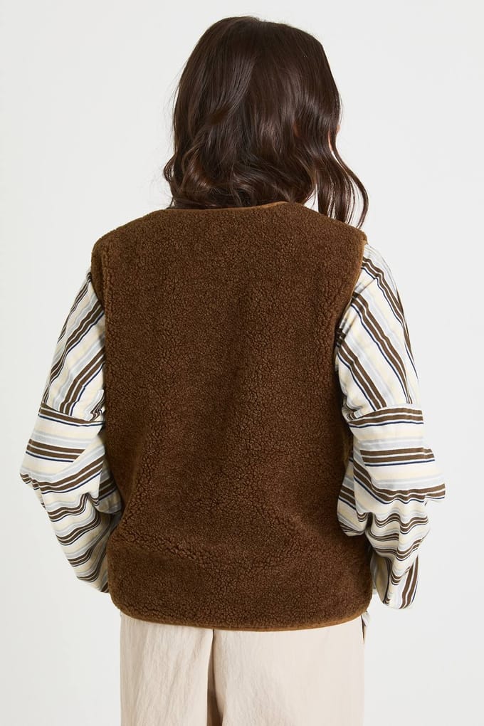 boohoo Dames Teddy Tie-detail gilet | Chocolate | Maat: 14
