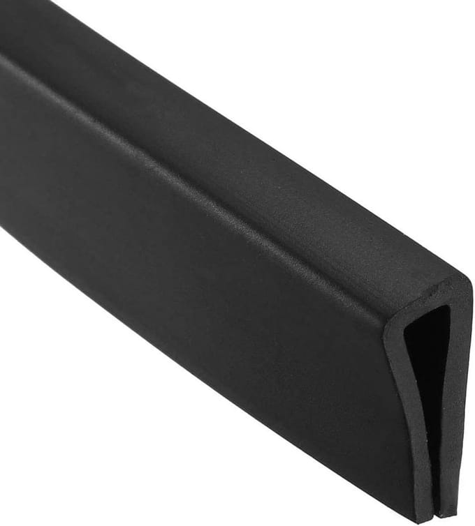 Zwarte U-Profiel Randafwerking PVC voor 2.5-3.5mm Rand - 3 Meter