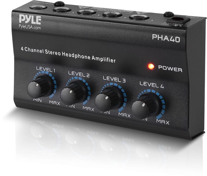 Pyle Audio Voorversterker- Draagbare 4-Kanaals Stereo Versterker