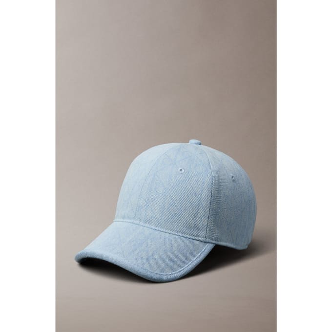 Calvin Klein Denim Emblem Burnout Cap Light Wash Denim Maat: OS | Hoeden Outlet | Dames | Blauw