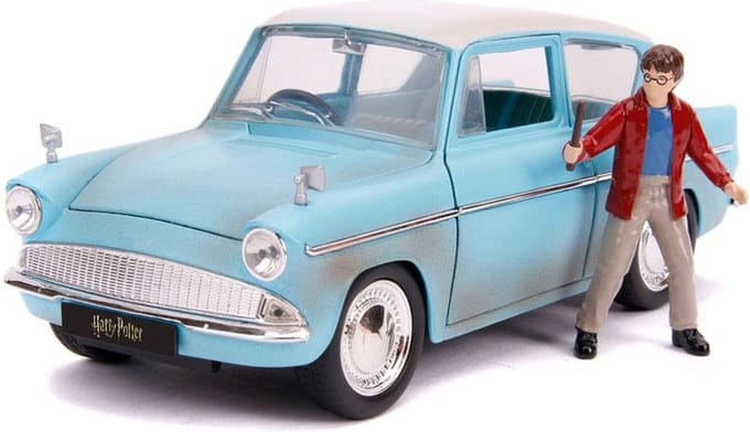 Harry Potter: 1959 Ford Anglia with Harry Potter Figure 1:24