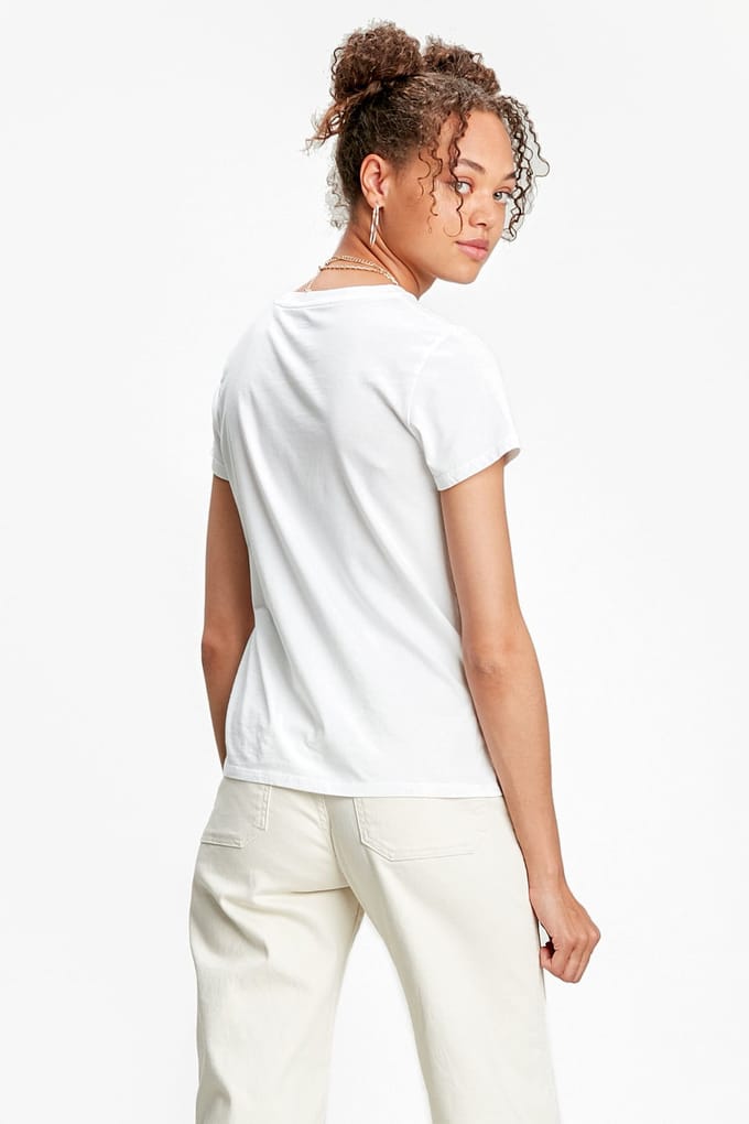 Levi's The Perfect Tee Box Tab White Graphic Taglia: XS | Maglie Sportivi Outlet | Donna | Bianco