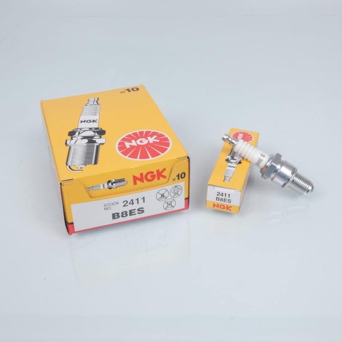 Bougie d'allumage NGK pour Moto Beta 260 ZERO GARA Après 1985 Neuf