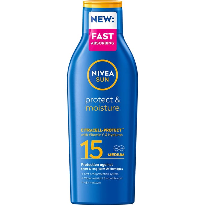 NIVEA Sun Protect &amp; Moisture Sun Lotion SPF15 200 ml