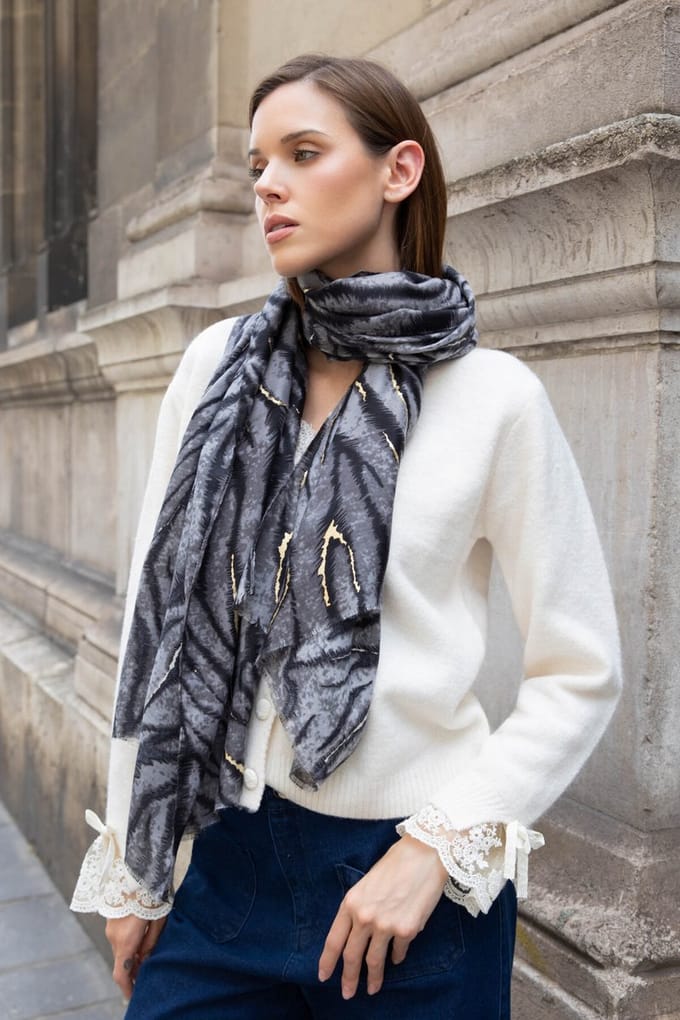 Lange dames sjaal Harper zebraprint zwart grijs goud antraciet
