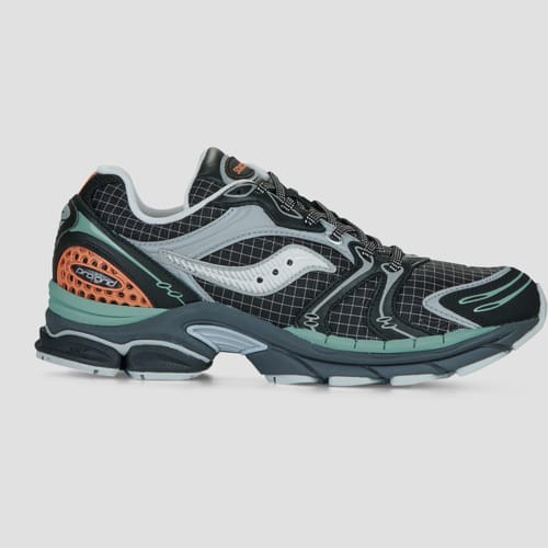Lage Sneakers Saucony PROGRID TRIUMPH 4