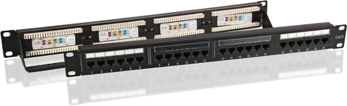LogiLink Cat.6 patchpaneel met 24 UTP-poorten en 180 graden punch down-aansluiting