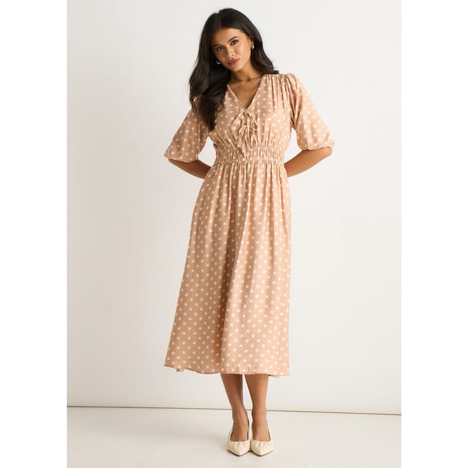 Midi-jurk met gerimpelde taille en havermoutkleurige stippenprint