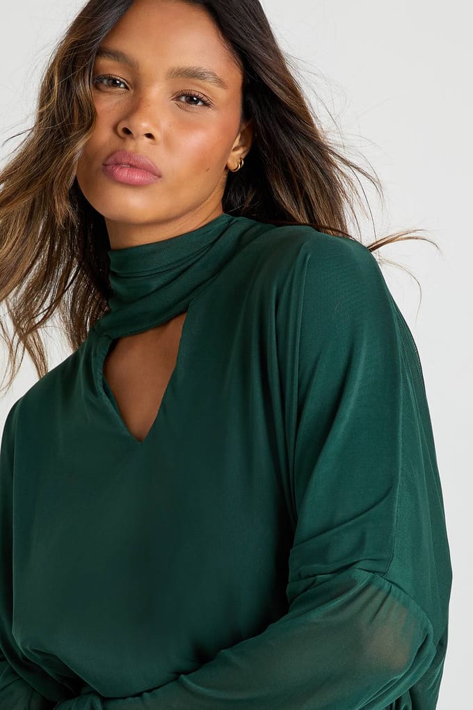 boohoo Dames V-hals mesh blouse met sjaal | Green | Maat: 6