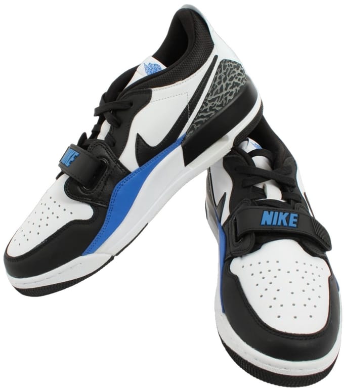 Nike sneakers maat eur 45
