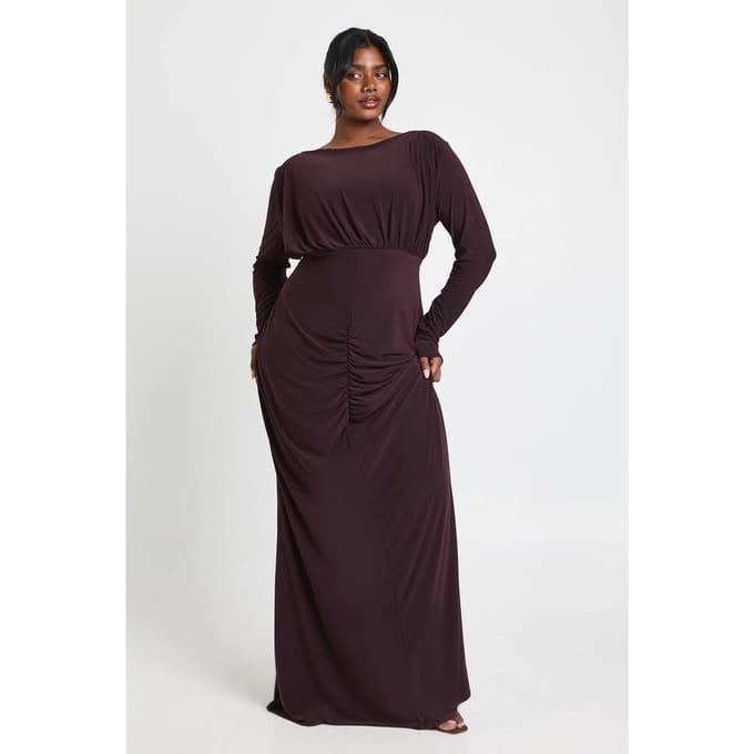 boohoo Dames Plus Slinky Gerimpelde Detail Maxi Jurk | Chocoladebruin | Maat: 44