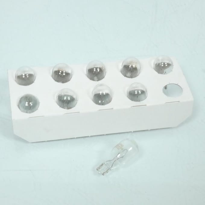 flosser lamp voor scooter malaguti 125 phantom 12v 16w w2 / 921 nieuw
