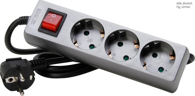 Zwarte 6-voudige stekkerdoos met verlichte schakelaar voor thuisgebruik
