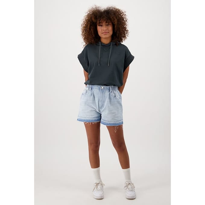 RAIZZED Rainbow Shorts Light Blue Stone Maat: W23 | Korte Broeken Outlet | Dames | Blauw