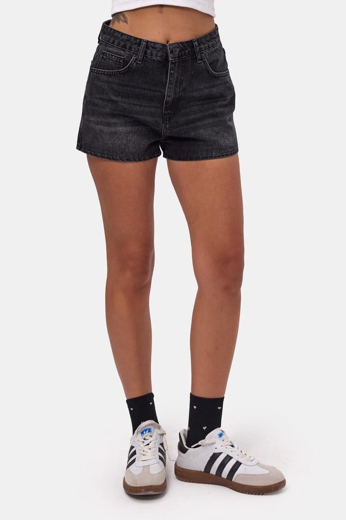 It's Basic - MINI DENIM SHORT
