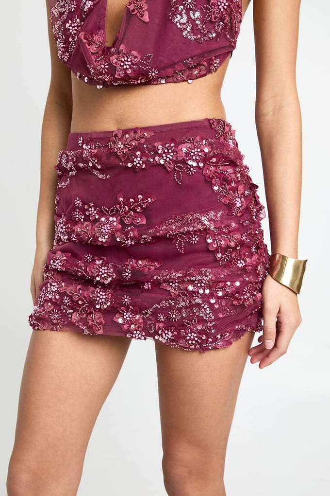 boohoo Dames Gebloemde, met kralen versierde minirok | Plum | Maat: 8