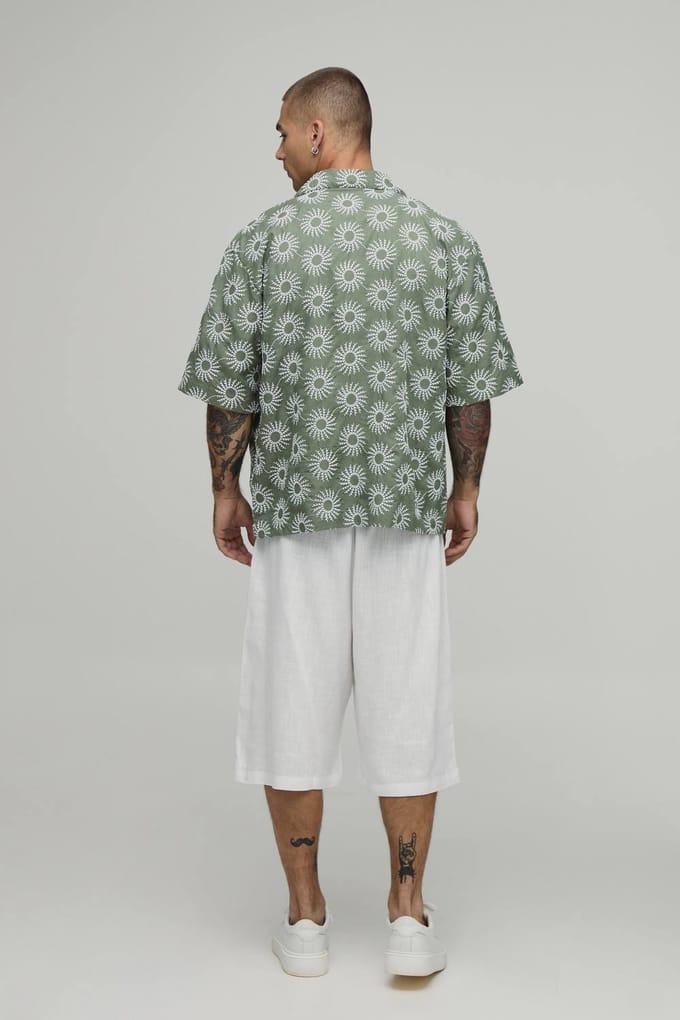 Oversized Geborduurd Shirt Met Korte Mouwen En Reverskraag | Sage | Size Medium