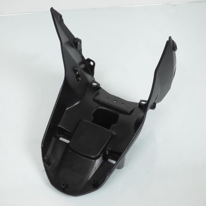 Bavette arrière origine pour Scooter Sym 125 Orbit Neuf