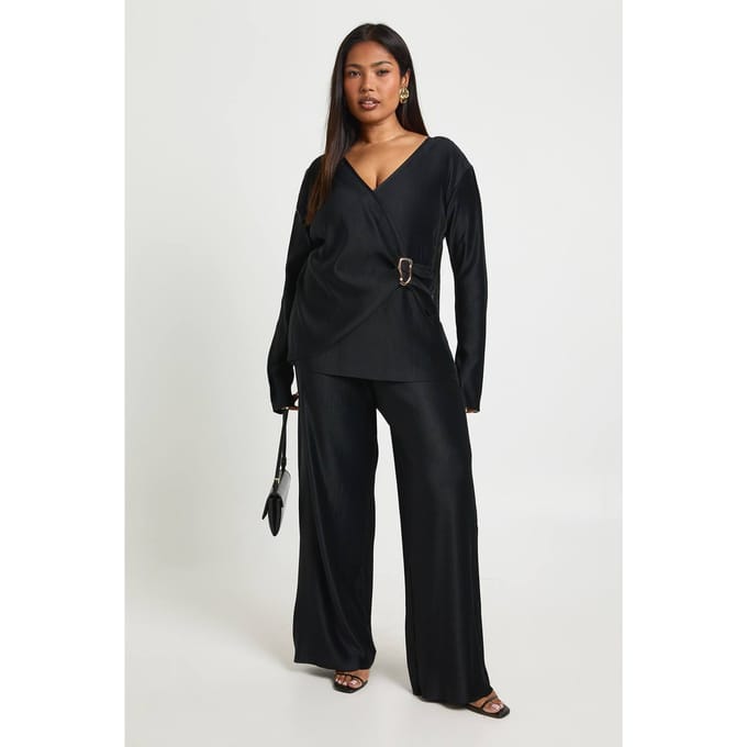boohoo Dames Plus Plisse Wijde Pijpen Broek | Black | Maat: 16
