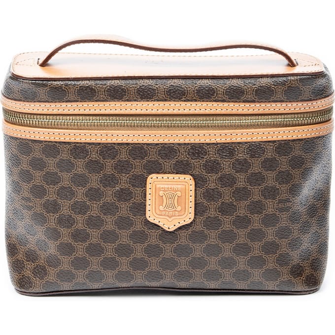Top Handle Toiletry Pouch  Buidel