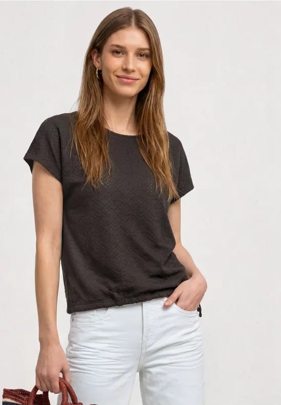Shirt van kant met ronde hals