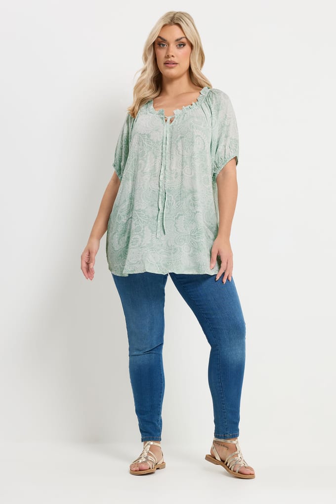 Yours Saliegroene Getextureerde Top Met Fijne Bloemenprint Size 46