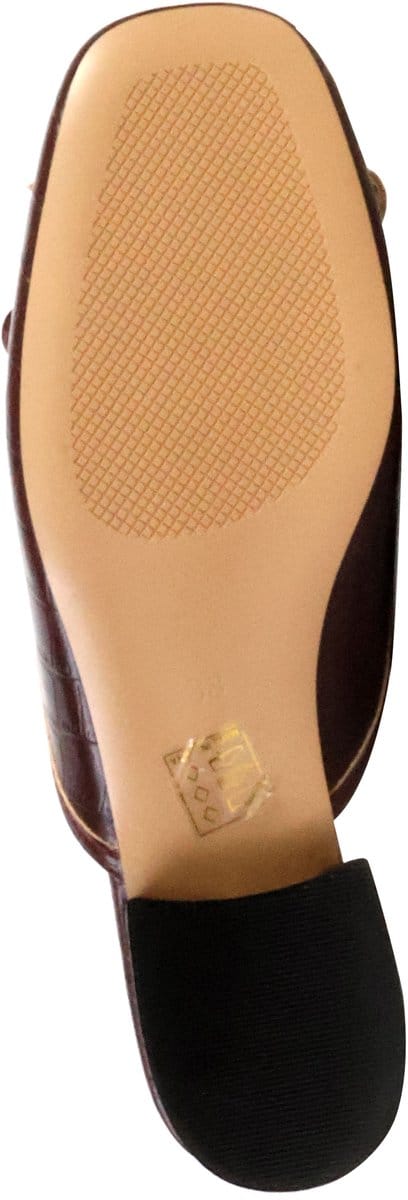 Inia-pumps met riempje