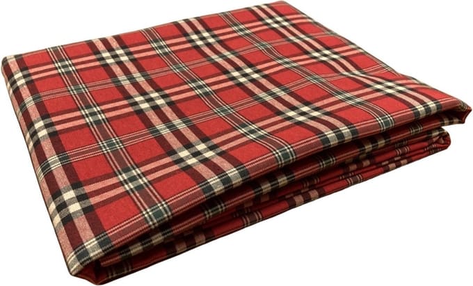 Rood Geruit Tafelkleed Castle – 140 cm rond – Schotse Ruit / Tartan / Kerst
