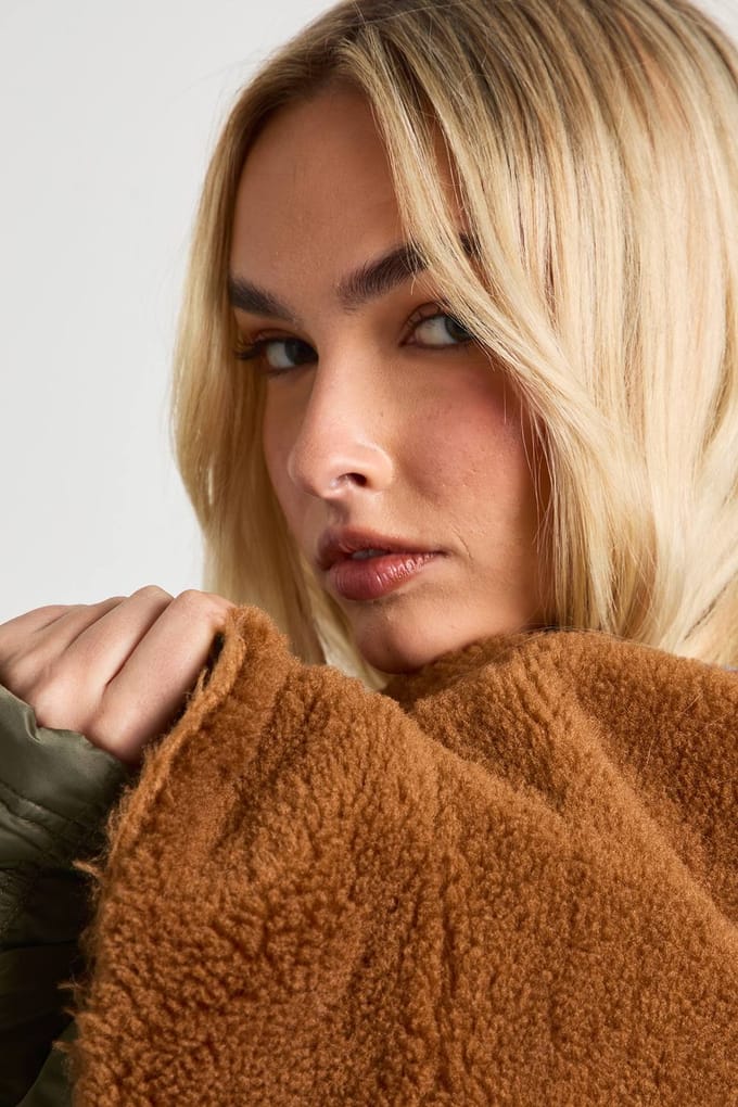 boohoo Dames Borg gevoerde Bomber | Khaki | Maat: 8