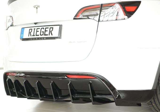 RIEGER - TESLA MODEL Y - PERFORMANCE DIFFUSER AERO + FINS / GLOSS BLACK