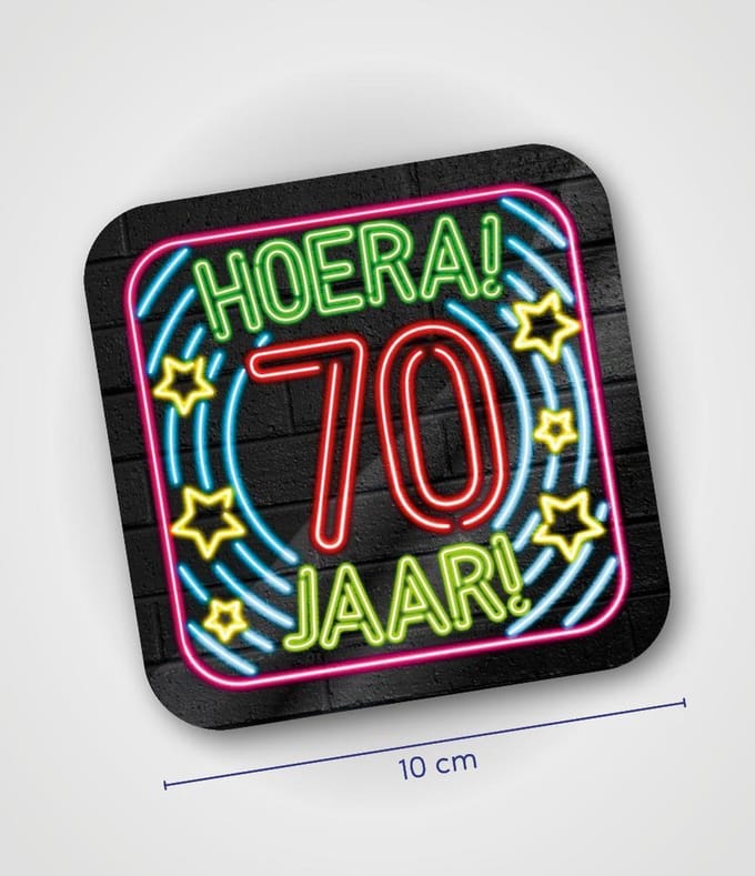 Neon glas onderzetters - Hoera 70 jaar - 6 stuks