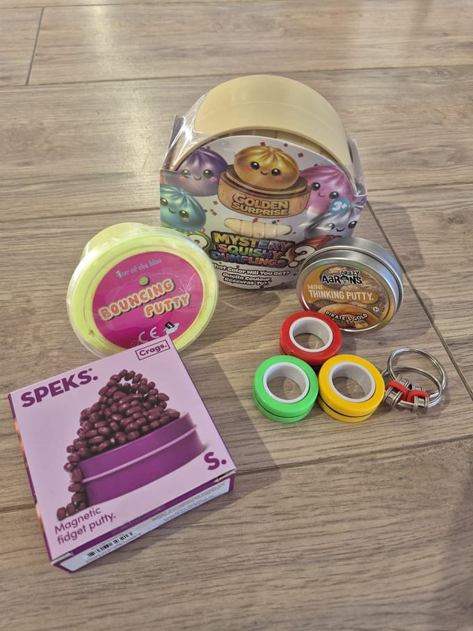 Fidget Set Speks Crags - Dumpling - Aaron's Crazy Thinking Putty - Springklei - Metalen Fidget - Magnetische Ringen