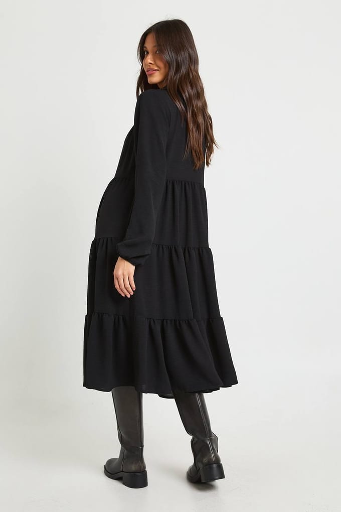 boohoo Dames Met textuur gelaagde midi smockjurk | Black | Maat: 8