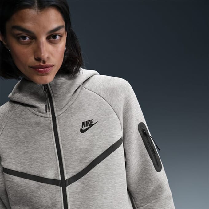 Nike Tech Fleece Hoodies Dames - Grijs - Maat L - Katoen Jersey