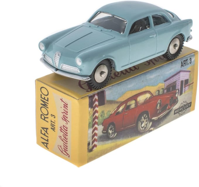Alfa Romeo Giulietta Sprint Veloce 1/48 Vergrote Replica