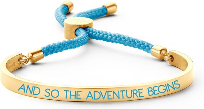 Key Moments 8KM-BC0031 Open Bangle 5mm And So The Adventures Begins - blauw